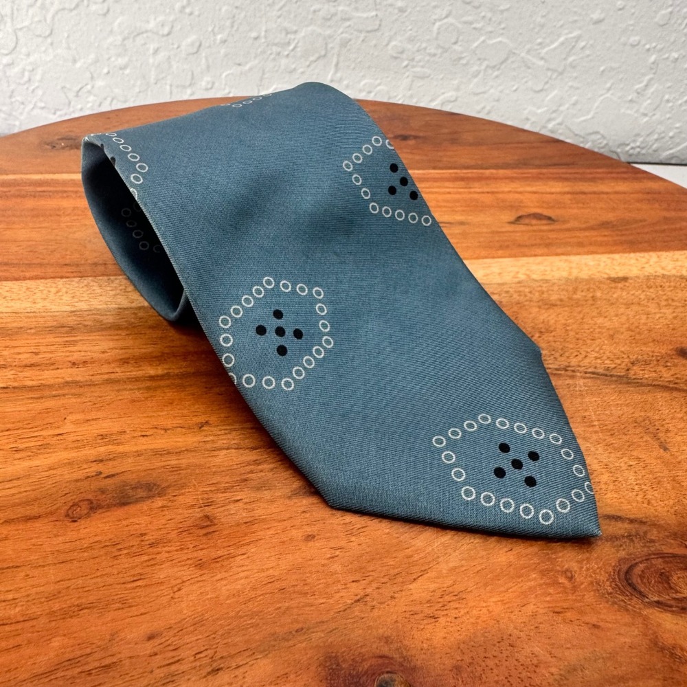 Giorgio Armani Mens Teal Blue Silk Medallion Geometric Necktie Italy